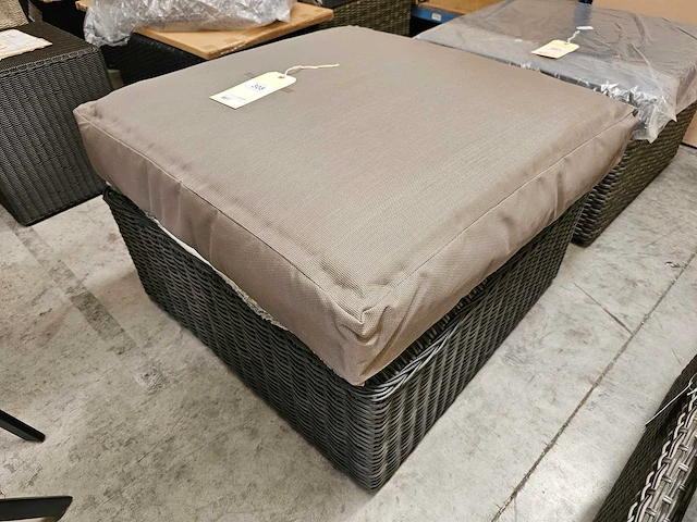 Luxury lounge missouri xl wicker lounge poef rock grey - afbeelding 1 van  4