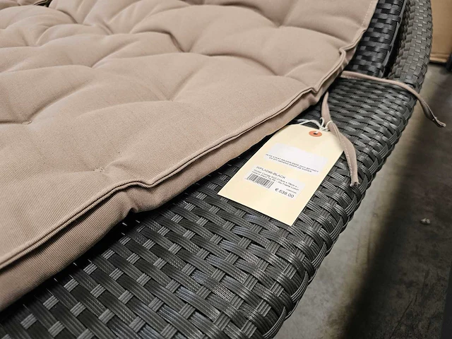 Luxury lounge surf ligbed wicker zwart met kussen taupe - afbeelding 5 van  5