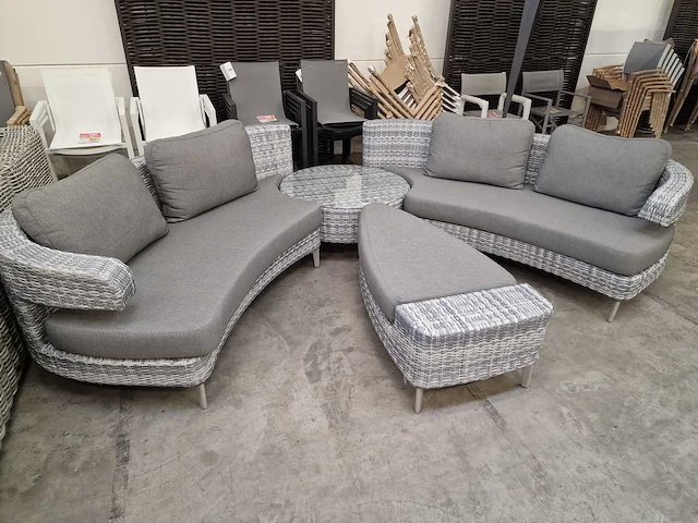 Luxury lounge wicker lounge set amor scarabee akoya met poef - afbeelding 1 van  7