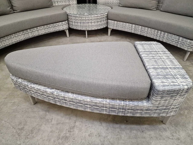 Luxury lounge wicker lounge set amor scarabee akoya met poef - afbeelding 7 van  7
