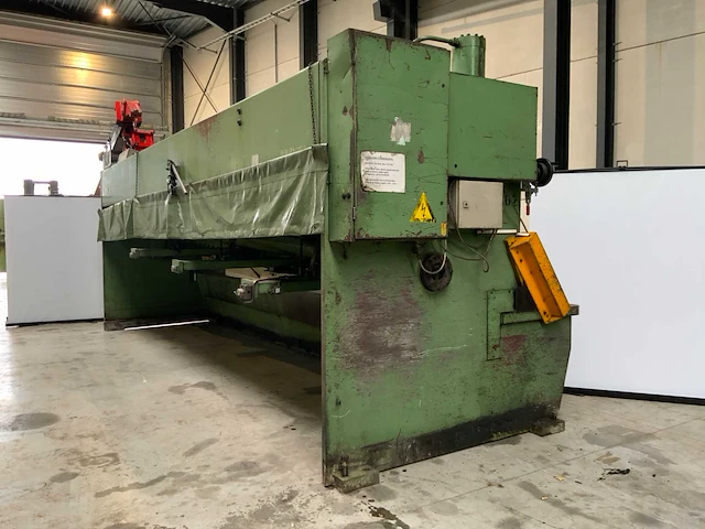 Lvd mvs 62/10 cnc hydraulische guillotineschaar - afbeelding 3 van  7