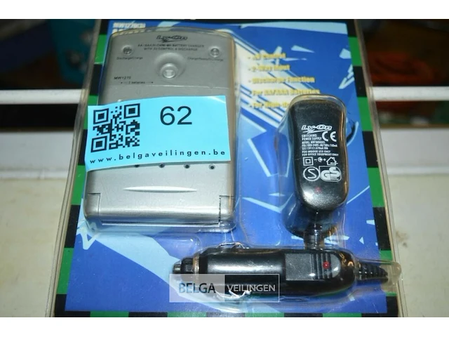 Ly-on batterijen lader - afbeelding 2 van  2