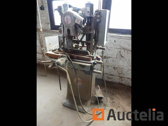 Lyon flex f 70 a ketting boormachine - afbeelding 1 van  9
