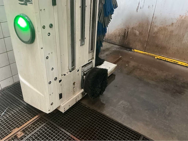 M nex 22 car wash - afbeelding 4 van  11