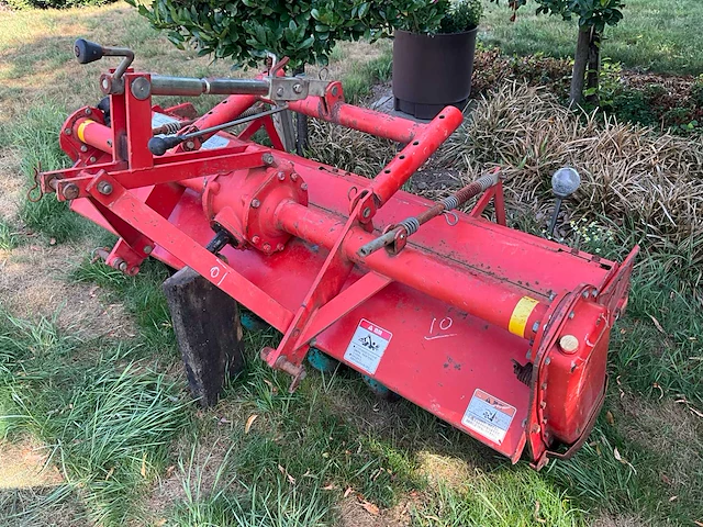 M1600es grondfrees voor minitractor - afbeelding 1 van  7