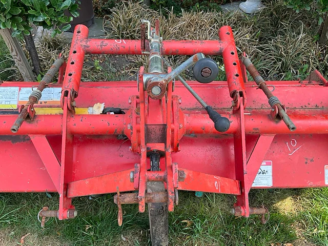 M1600es grondfrees voor minitractor - afbeelding 5 van  7