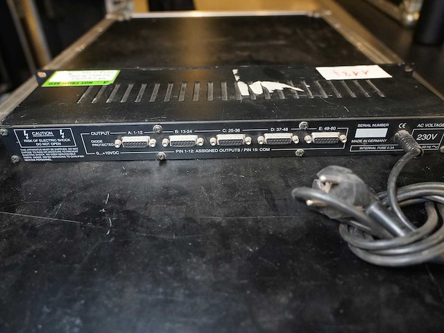 Ma lighting - demultiplexer - afbeelding 2 van  2