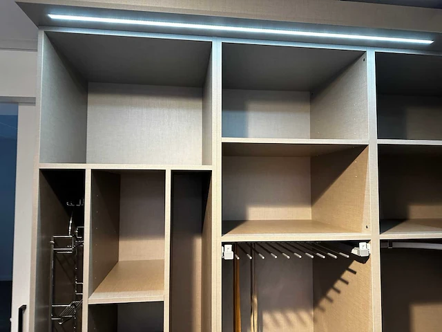 Maatwerk - dressing - afbeelding 13 van  23