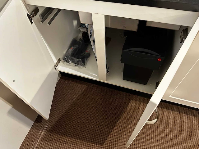 Maatwerk - showroomkeuken - afbeelding 3 van  56