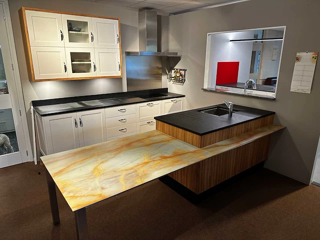 Maatwerk - showroomkeuken - afbeelding 1 van  56