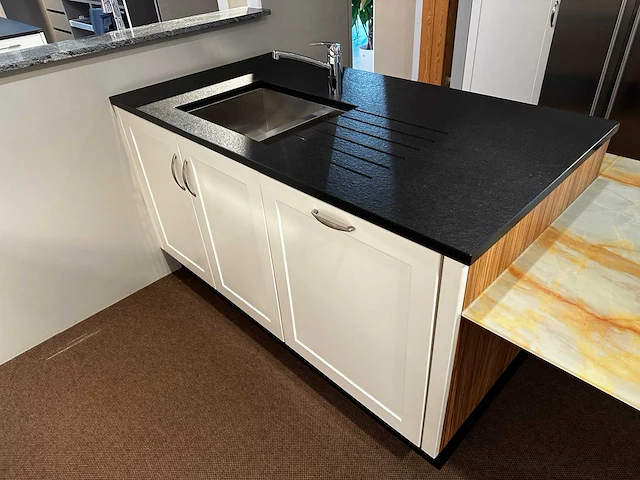 Maatwerk - showroomkeuken - afbeelding 55 van  56