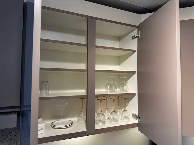Maatwerk - showroomkeuken - afbeelding 5 van  40