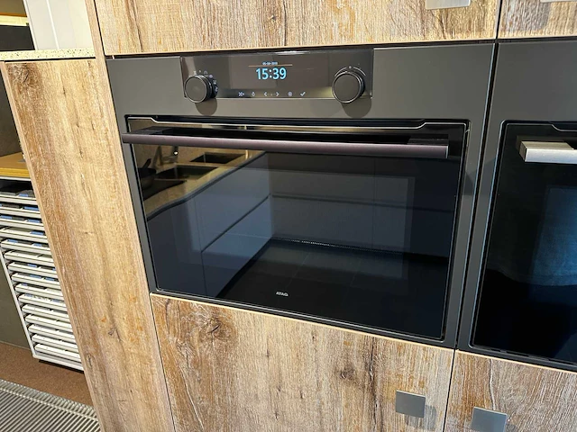 Maatwerk - showroomkeuken - afbeelding 24 van  40