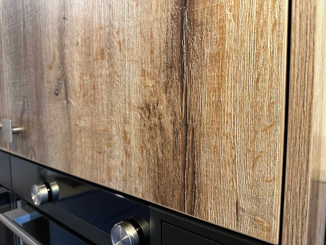 Maatwerk - showroomkeuken - afbeelding 35 van  40