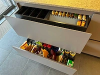 Maatwerk - showroomkeuken - afbeelding 34 van  40