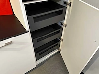 Maatwerk - showroomkeuken - afbeelding 10 van  35
