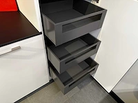Maatwerk - showroomkeuken - afbeelding 11 van  35
