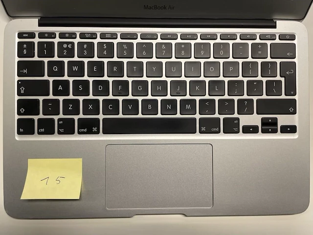 Mac book air 11 inch - afbeelding 3 van  4