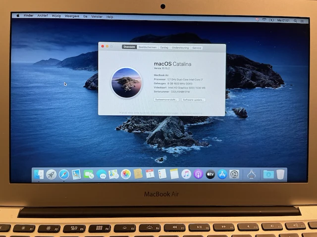 Mac book air 11 inch - afbeelding 4 van  4