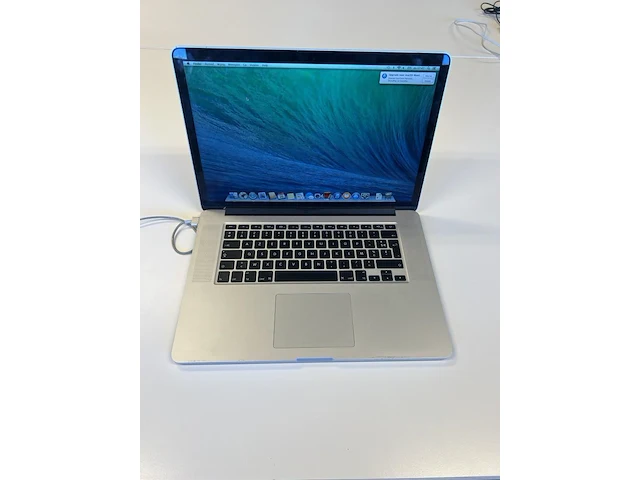Mac book pro - afbeelding 2 van  6