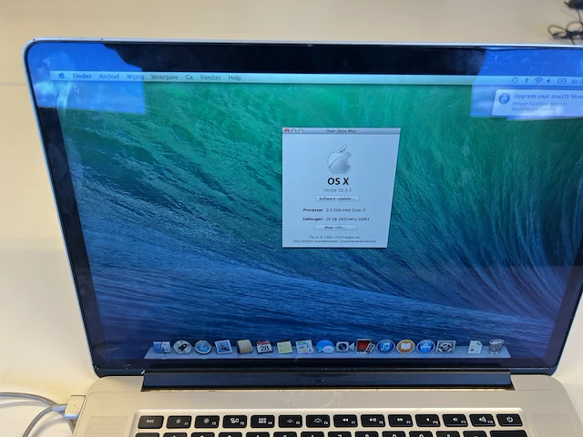 Mac book pro - afbeelding 4 van  6