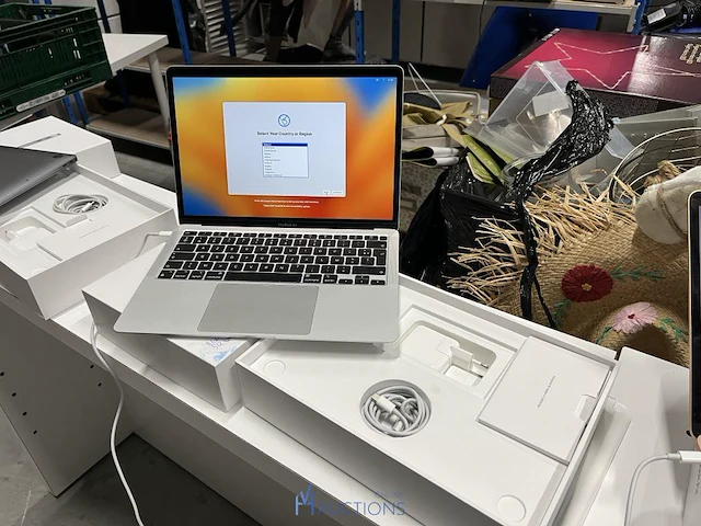 Macbook air - apple - afbeelding 1 van  4