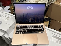 Macbook air - apple - afbeelding 2 van  4