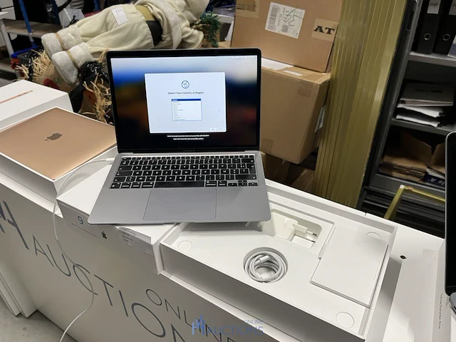 Macbook air - apple - afbeelding 1 van  4