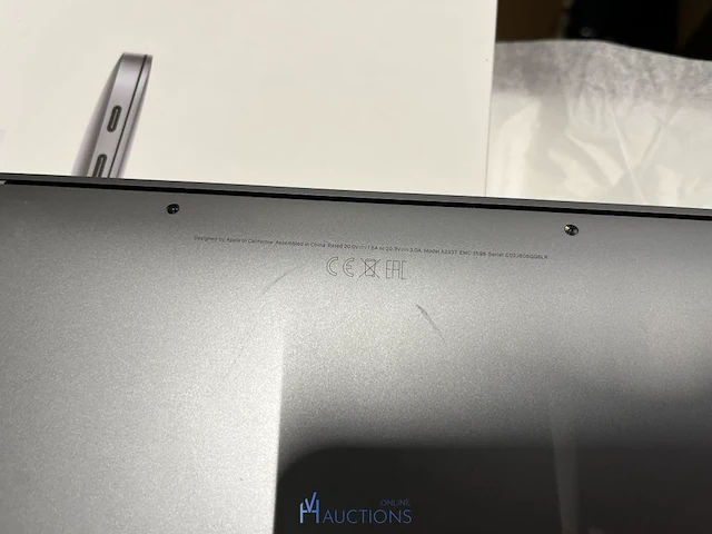 Macbook air - apple - afbeelding 4 van  4