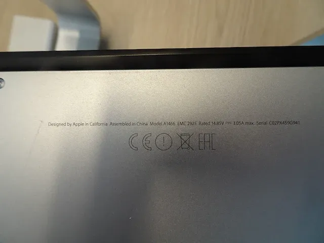 Macbook air 13-inch - afbeelding 3 van  3