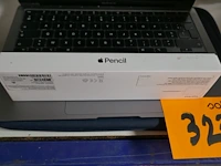 Macbook air + pencil apple - afbeelding 3 van  3