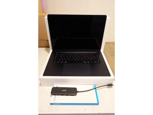 Macbook air - afbeelding 4 van  6
