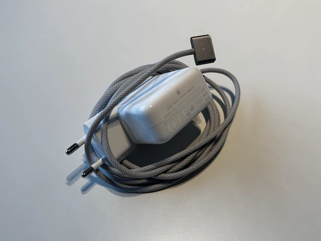 Macbook air - afbeelding 6 van  7