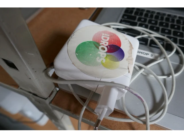 Macbook apple - afbeelding 3 van  4