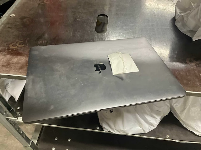 Macbook pro apple model a1707 - afbeelding 4 van  5