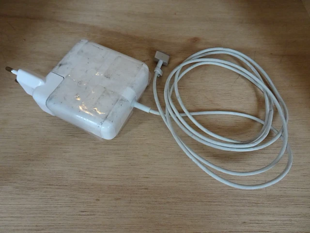 Macbook pro apple - afbeelding 4 van  4