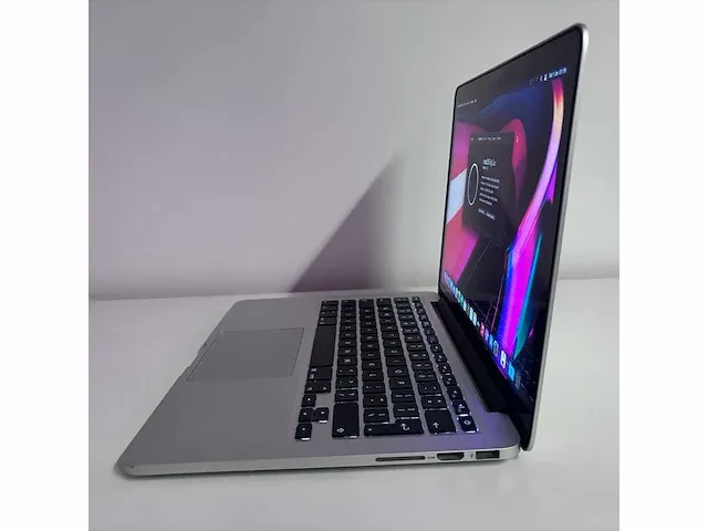 Macbook pro retina - afbeelding 2 van  8