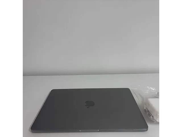 Macbook pro retina - afbeelding 7 van  8