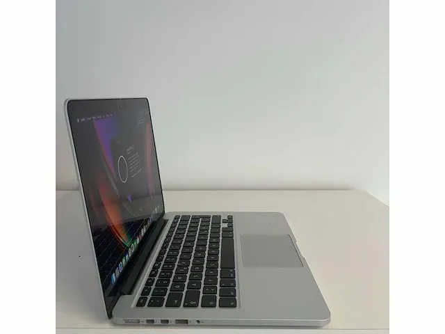 Macbook pro retina - afbeelding 4 van  9