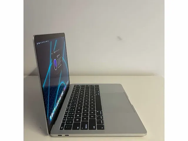 Macbook pro retina - afbeelding 3 van  7
