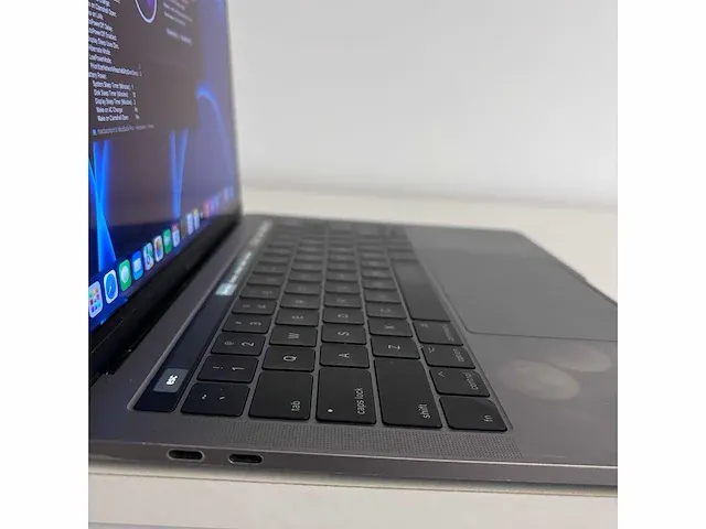 Macbook pro touch bar - afbeelding 5 van  9