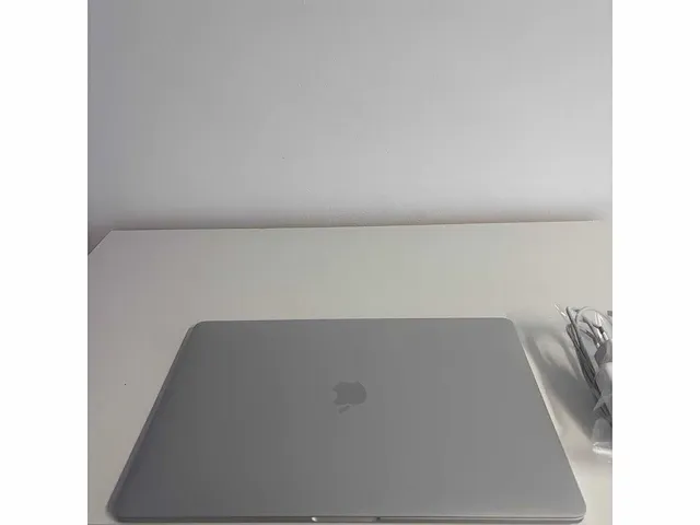 Macbook pro touch bar - afbeelding 6 van  9
