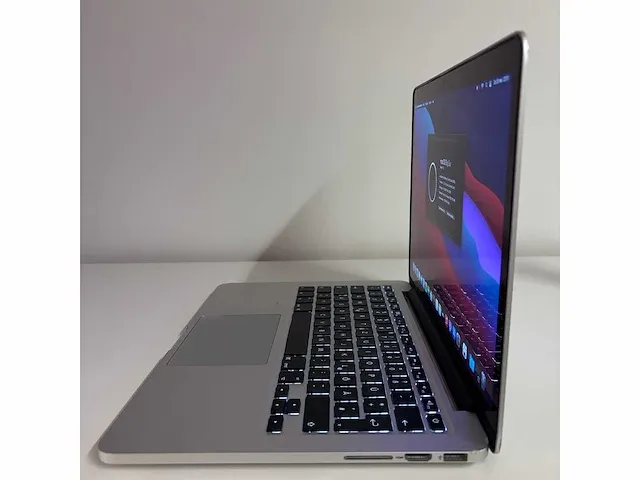 Macbook pro - afbeelding 2 van  8