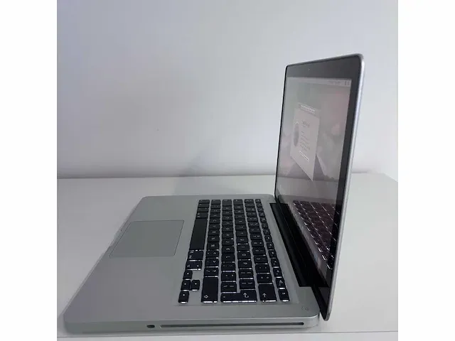 Macbook pro - afbeelding 2 van  7