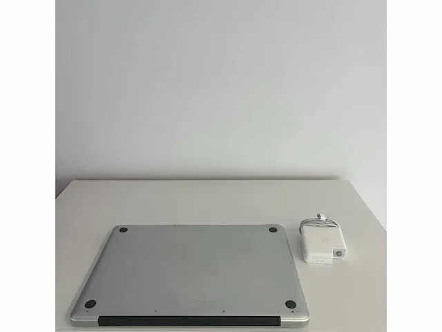 Macbook pro - afbeelding 9 van  9