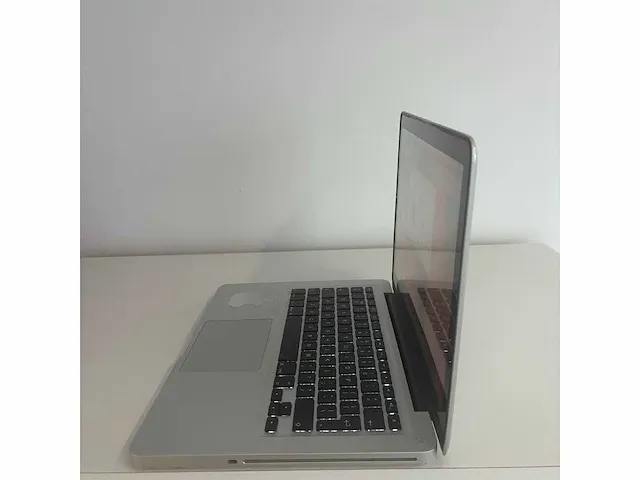Macbook pro - afbeelding 2 van  6