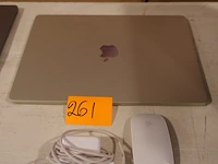 Macbook - afbeelding 1 van  5