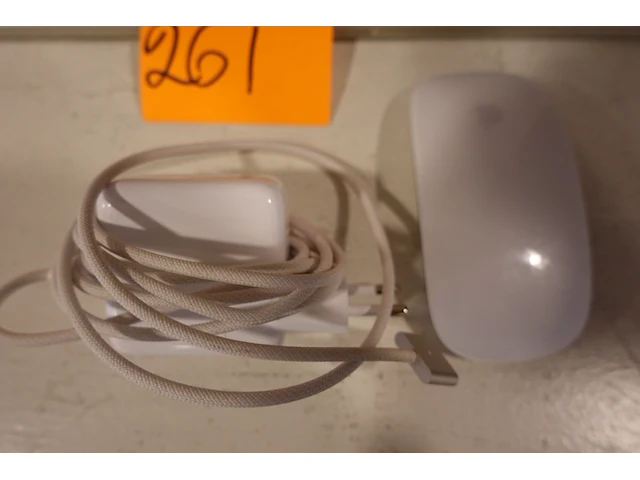 Macbook - afbeelding 2 van  5
