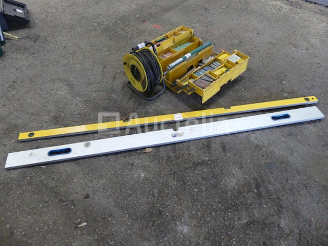 Macc gereedschapskist, elektrische verlenger, 2 niveaus - afbeelding 7 van  12