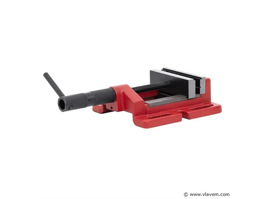 Div. nieuw gereedschap: wo. inbussets, startkabels, kettingzaag, compressor, multimeter, schroevendraaiers, beitelset enz.